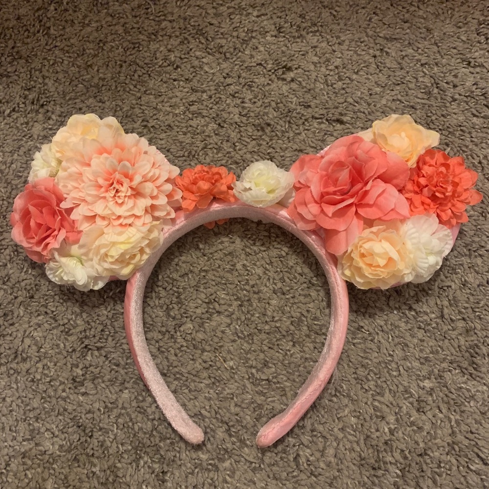 Pretty floral Disney Minnie Mouse ears